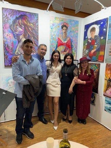 Parisdəki “Art Shopping Paris 2022” sərgisində Azərbaycan rəssamlarının əsərləri təqdim olunub
