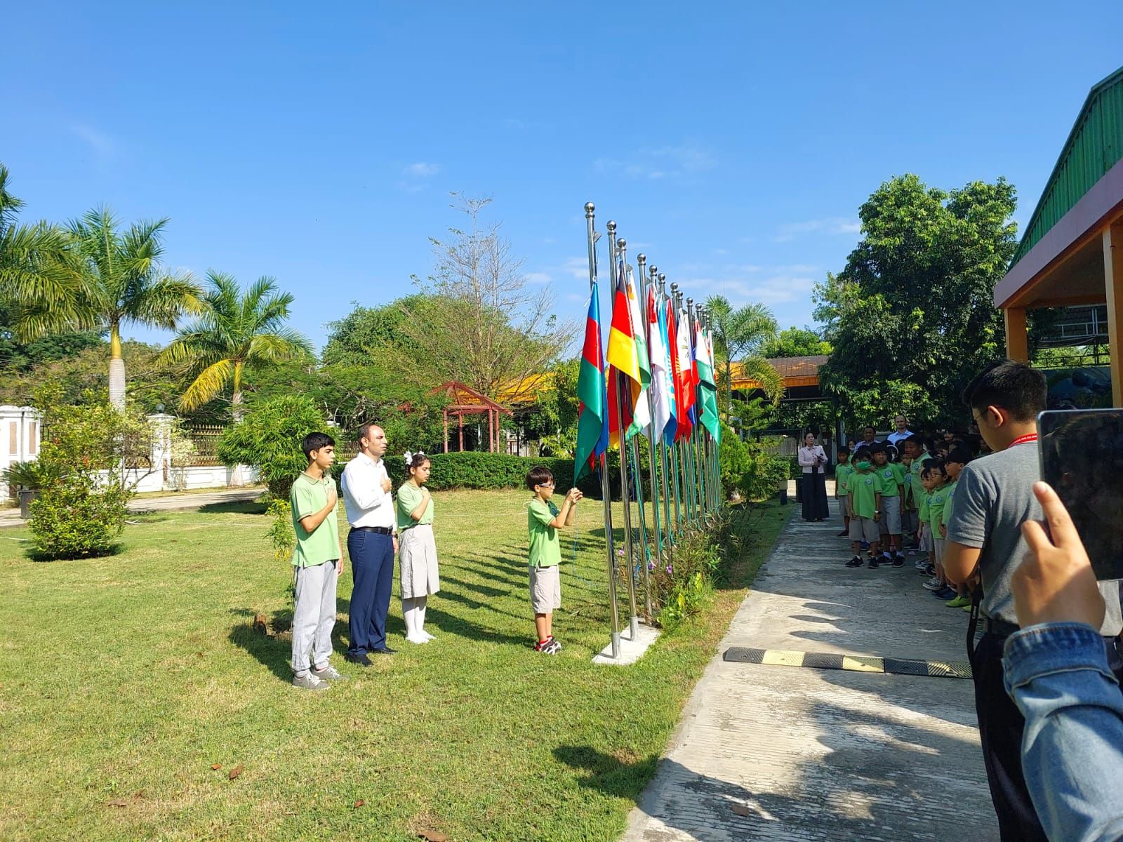 Myanmar paytaxtında Azərbaycan bayrağı qaldırılıb