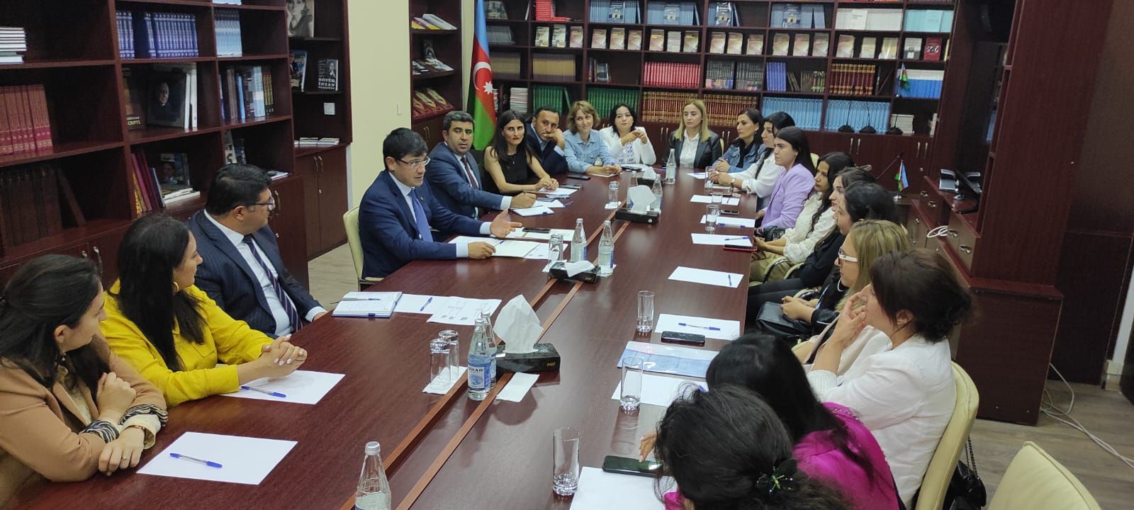 Председатель комитета встретился с азербайджанцами Грузии, поступившими в Университет АДА 
