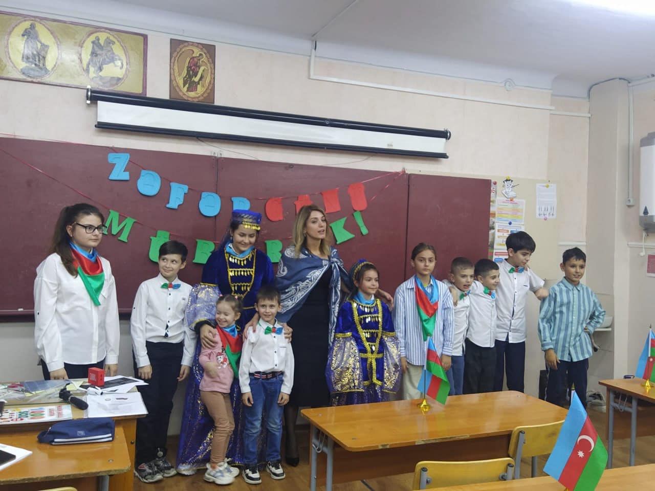 Moldovanın Benderi şəhərindəki Azərbaycan məktəbində Zəfər Günü bayram edilib
