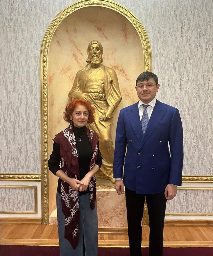Председатель комитета встретился с азербайджанской пианисткой, проживающей в Японии