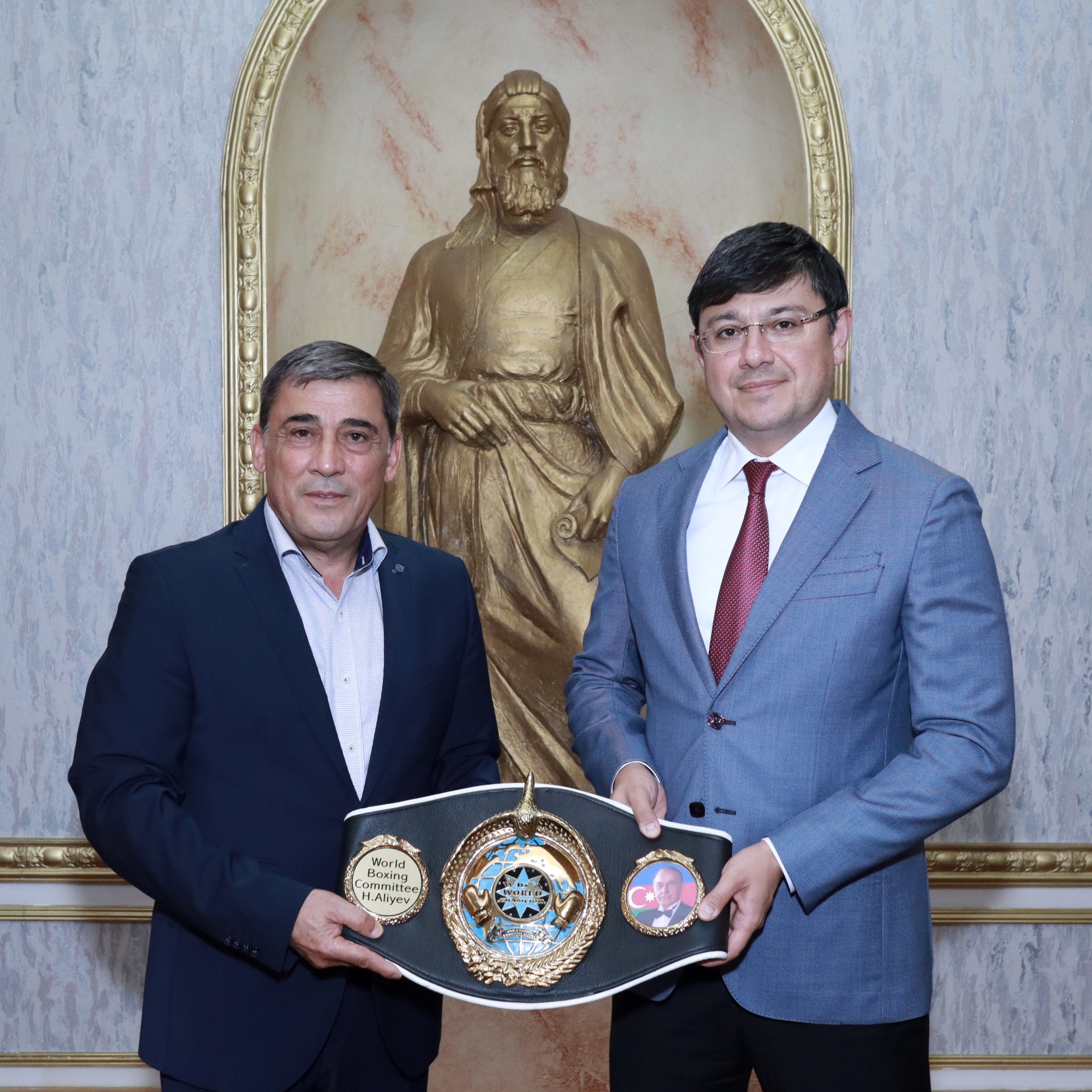 Руководитель функционирующего в Германии Всемирного комитета бокса имени Гейдара Алиева побывал в Государственном комитете
