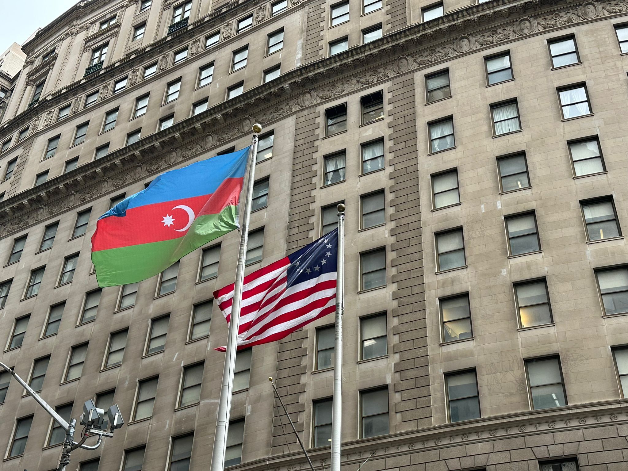 Azərbaycan bayrağı Nyu Yorkun məşhur parkında ucaldılıb