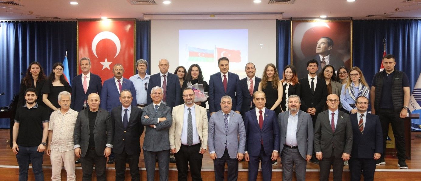 İstanbulda Azərbaycan-Türkiyə Müqayisəli Hüquq Simpoziumu keçirilib