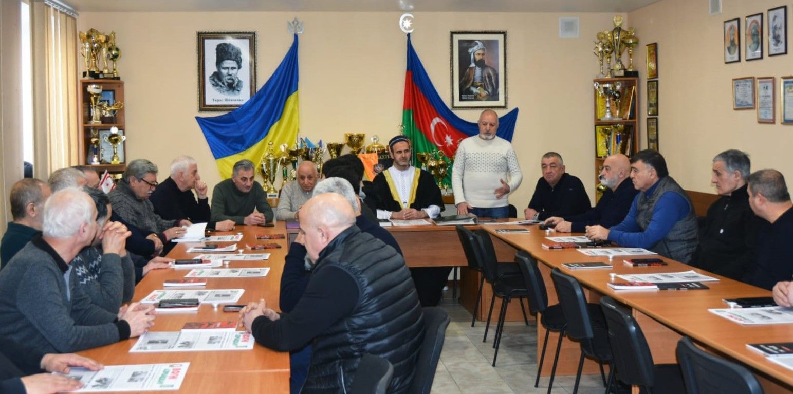 Азербайджанцы, живущие в Днепре, почтили память жертв Ходжалы