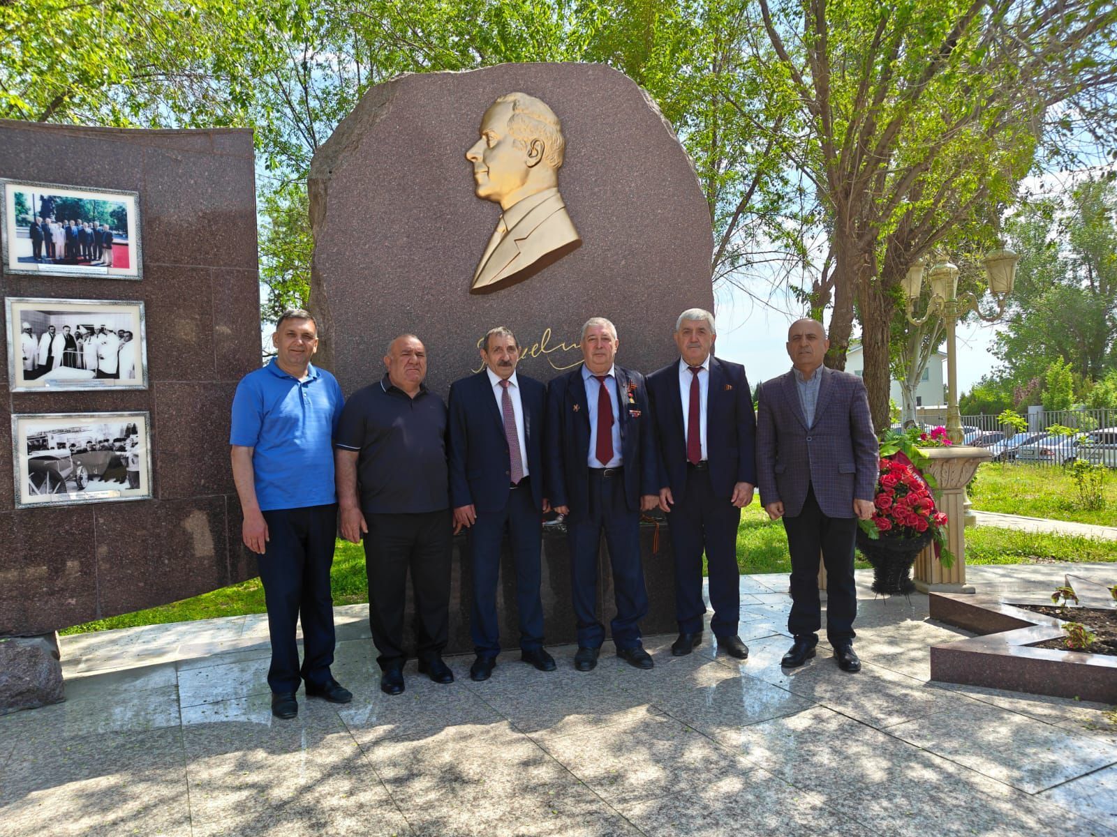 Volqoqradda Ümummilli Lider Heydər Əliyevin xatirəsi anılıb