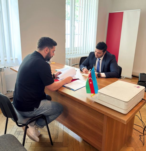 Krakov Azərbaycan Evində soydaşlarımıza konsulluq xidməti göstərilib