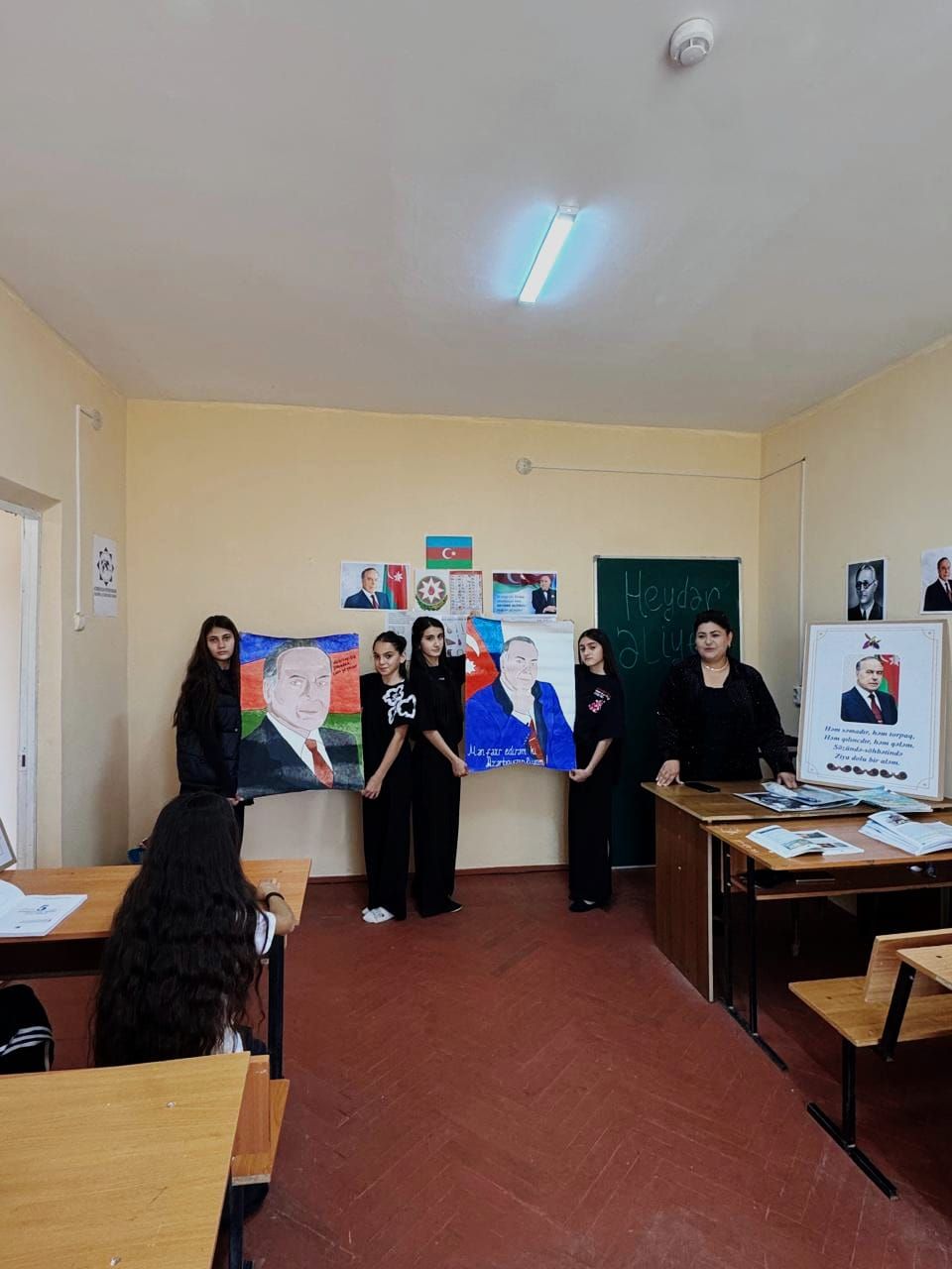 Türküstanda Ulu Öndər Heydər Əliyevin xatirəsi anılıb