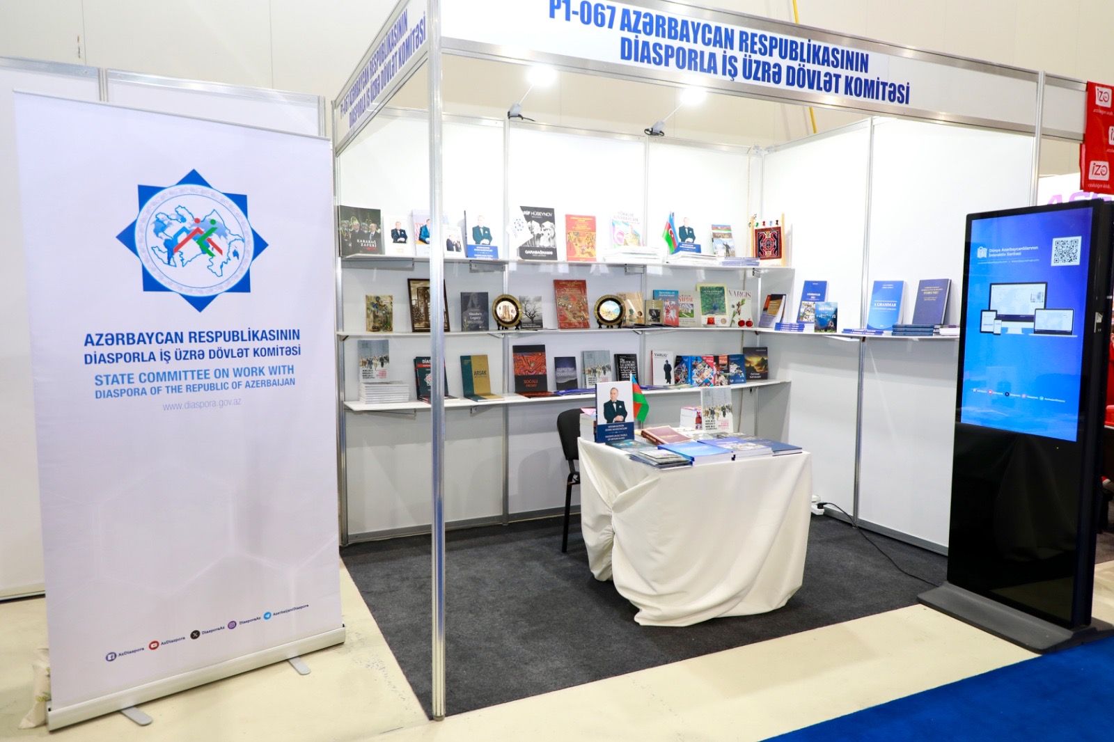 Diasporla İş üzrə Dövlət Komitəsi XII Bakı Beynəlxalq Kitab Sərgisində təmsil olunub